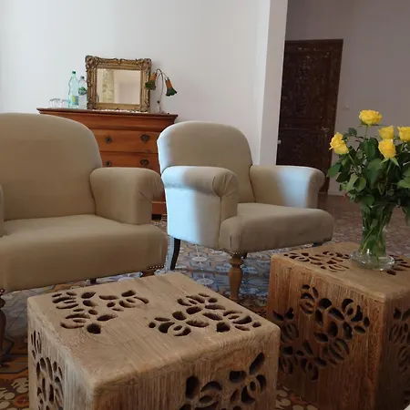 Colonna 4 Bedroom Manosque